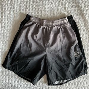 Nike Challenger Shorts READ DESCRIPTION